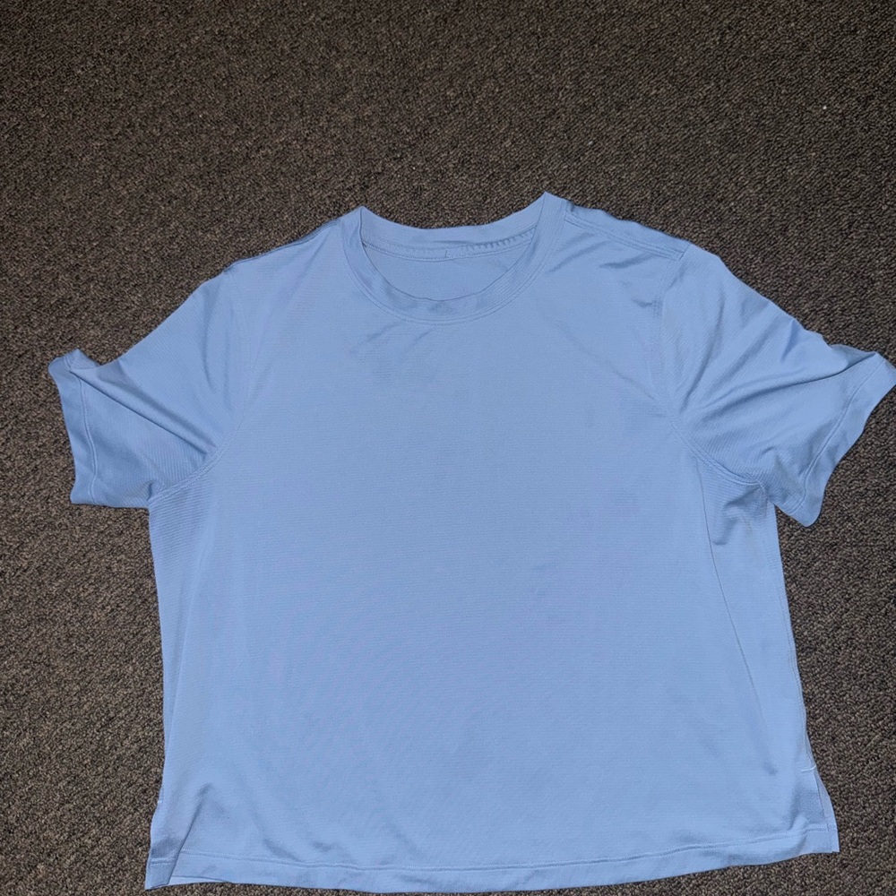 lululemon athletica ultra light waist length t-shirt